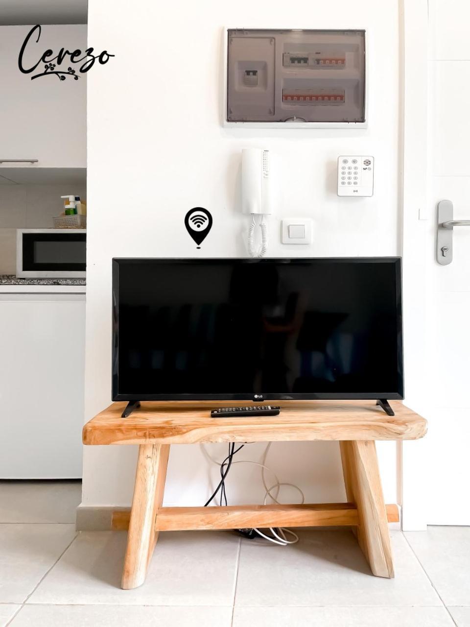 Apartament B-rent Sun Cerezo Pool *