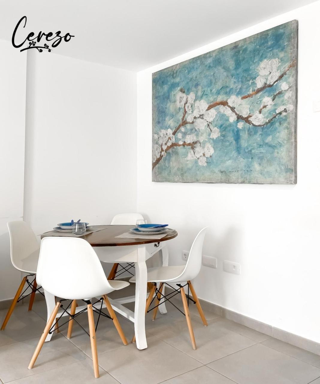 B-rent Sun Cerezo Pool Apartamento *